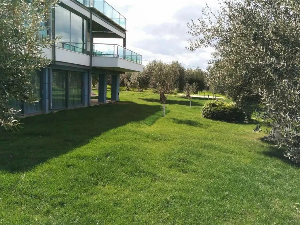 βίλα προς πώληση 500 τ.μ Λουτράκι-Περαχώρα Κορινθία