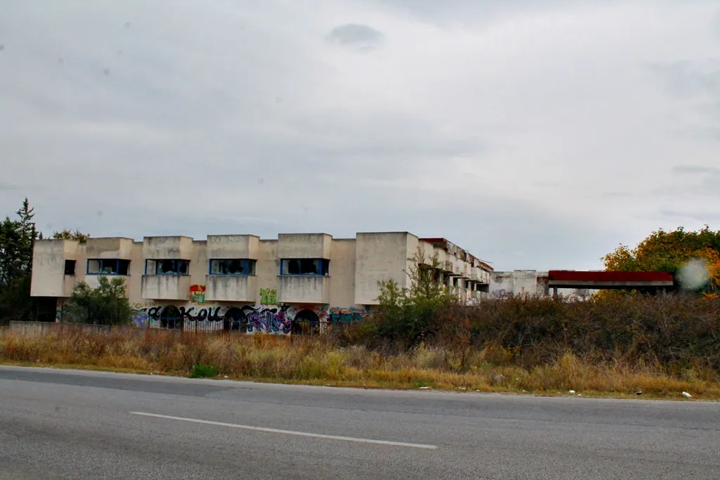 εμπορικό ακίνητο προς πώληση 14810 τ.μ Πυλαία Προάστια Θεσσαλονίκης