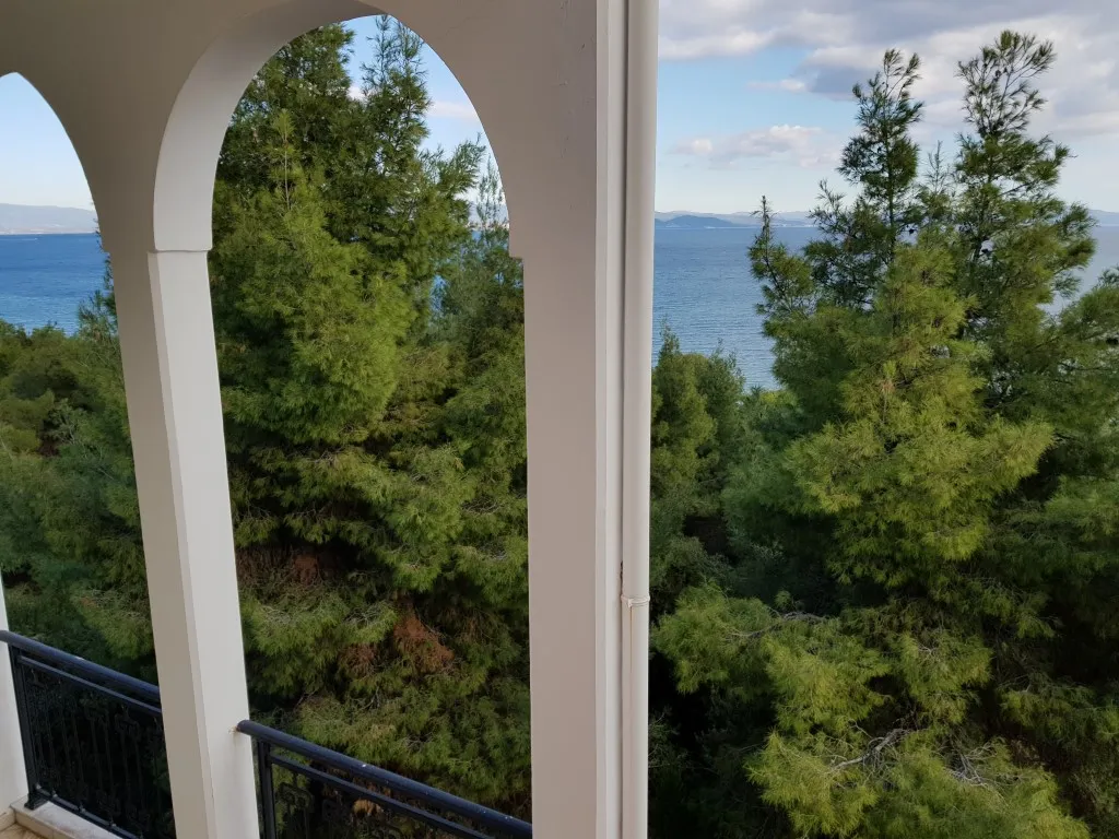 βίλα προς πώληση 820 τ.μ Κασσάνδρα Χαλκιδική