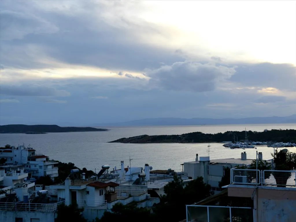 μεζονέτα προς πώληση 200 τ.μ Βουλιαγμένη Νότια Αθήνας