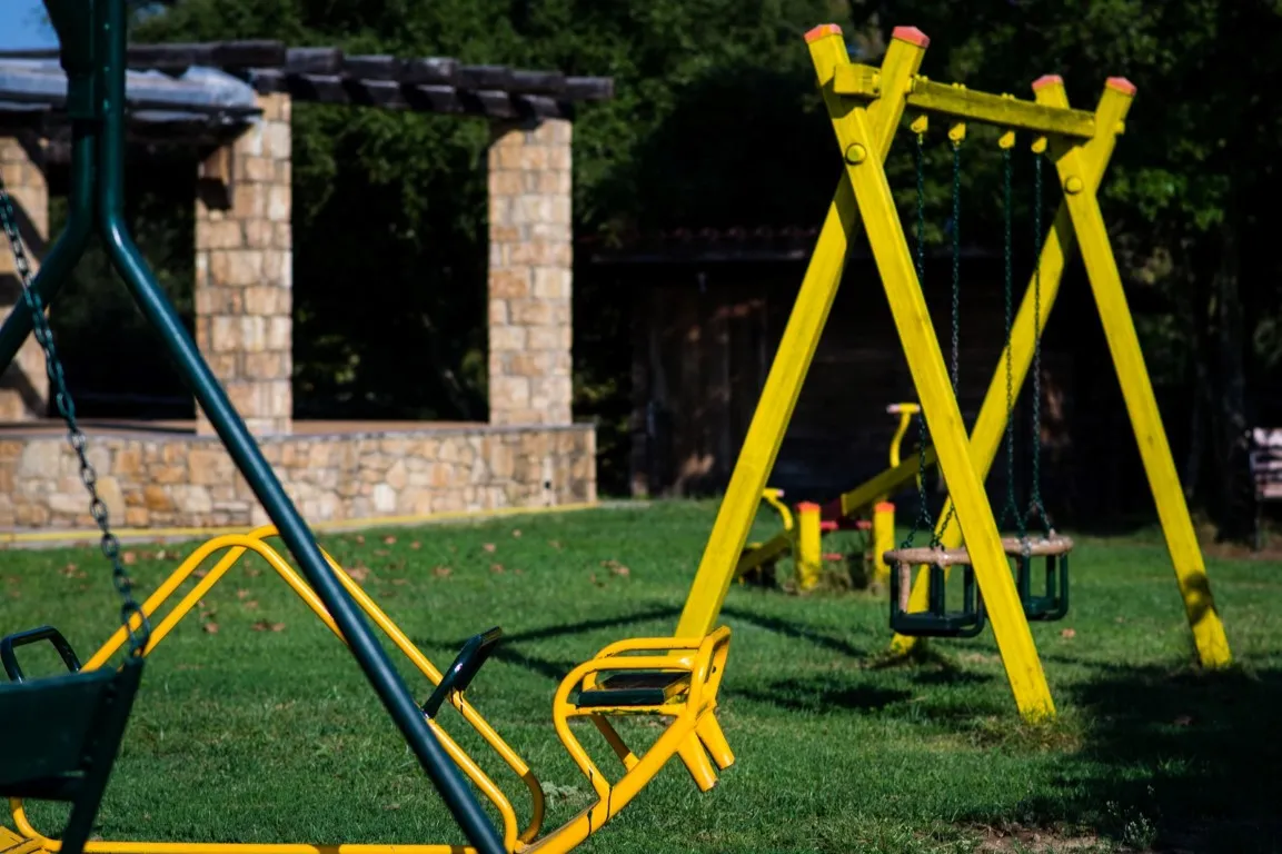 επιχείρηση προς πώληση 700 τ.μ Αριστοτέλης Χαλκιδική