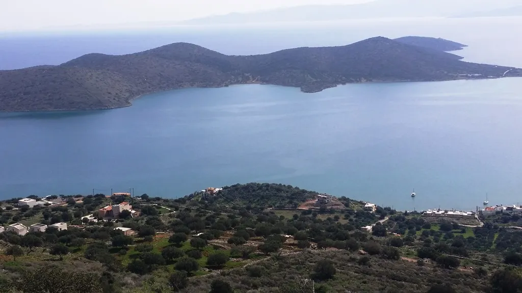 γη προς πώληση 6441 τ.μ Ελούντα Νομός Λασιθίου