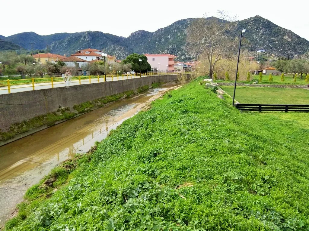 γη προς πώληση 1200 τ.μ Σιθωνία Χαλκιδική