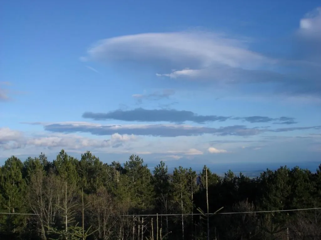 επιχείρηση προς πώληση 580 τ.μ Πολύγυρος Χαλκιδική