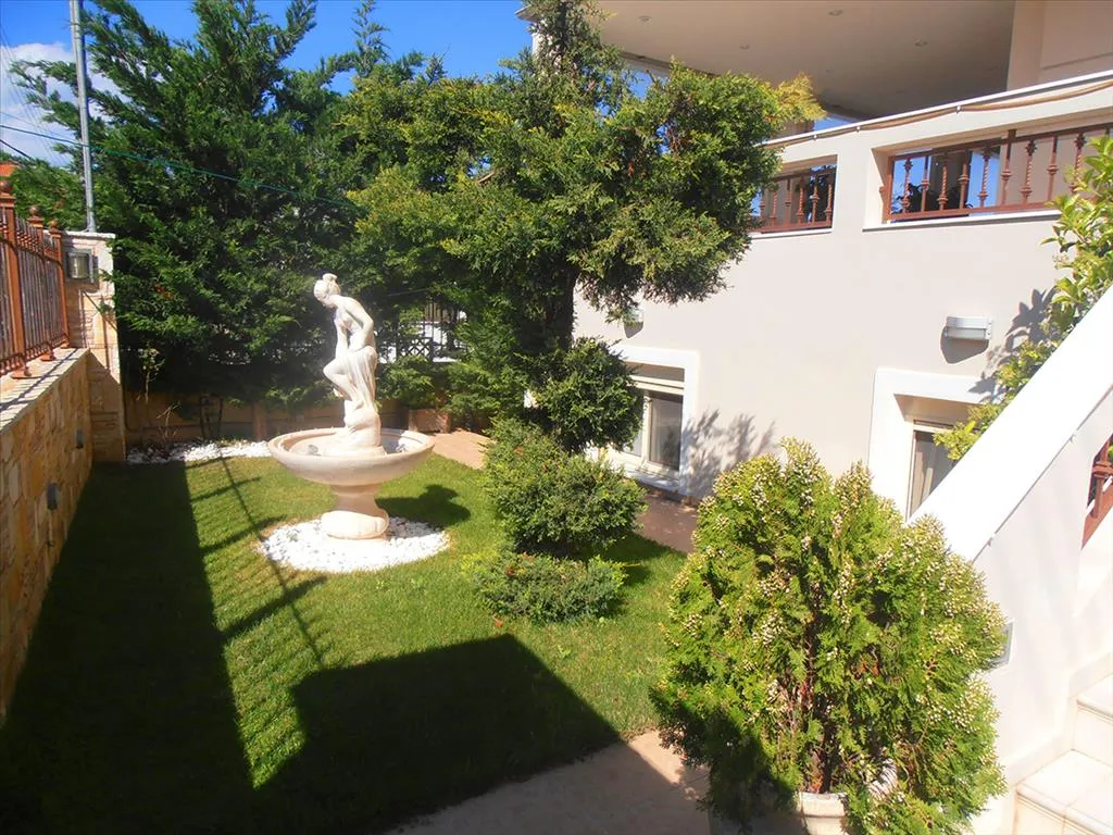 μονοκατοικία προς πώληση 330 τ.μ Αρτέμιδα (Λούτσα) Ανατολικά Αθήνας