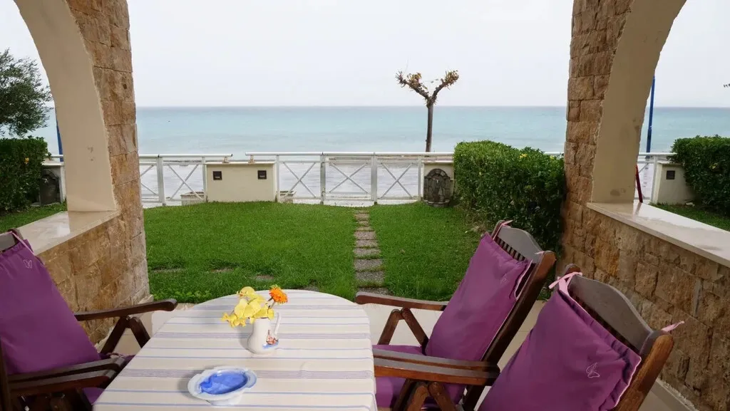 μεζονέτα προς πώληση 150 τ.μ Κασσάνδρα Χαλκιδική