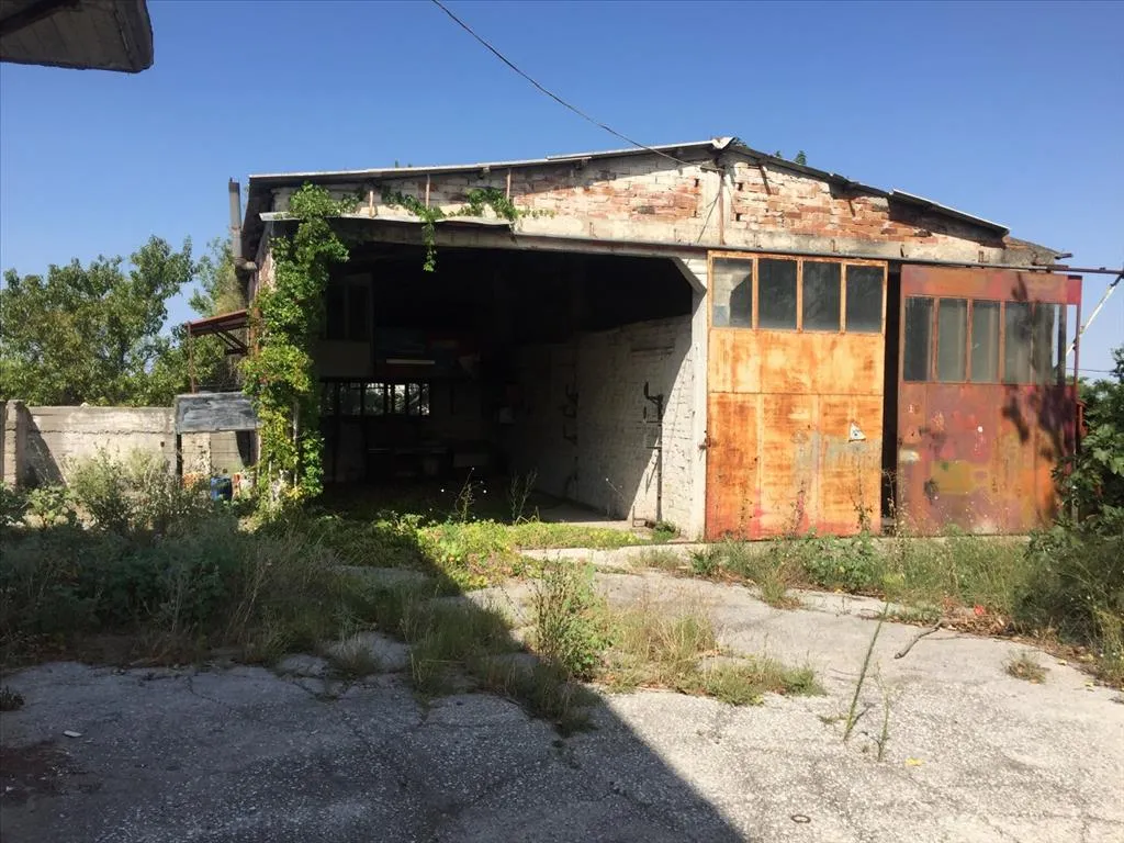 εμπορικό ακίνητο προς πώληση 1050 τ.μ Πυλαία Προάστια Θεσσαλονίκης