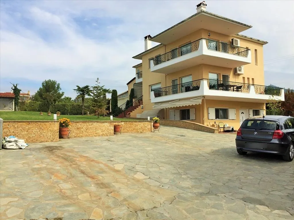 μονοκατοικία προς πώληση 440 τ.μ Θέρμη Προάστια Θεσσαλονίκης