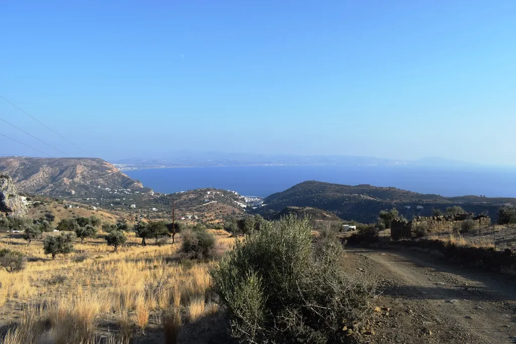 γη προς πώληση 4168 τ.μ Λάμπη Νομός Ρεθύμνου