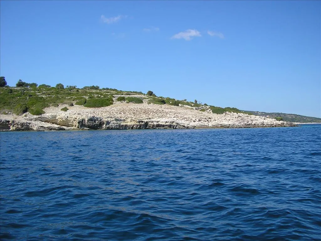 γη προς πώληση 25325 τ.μ Παξοί Νομός Κέρκυρας