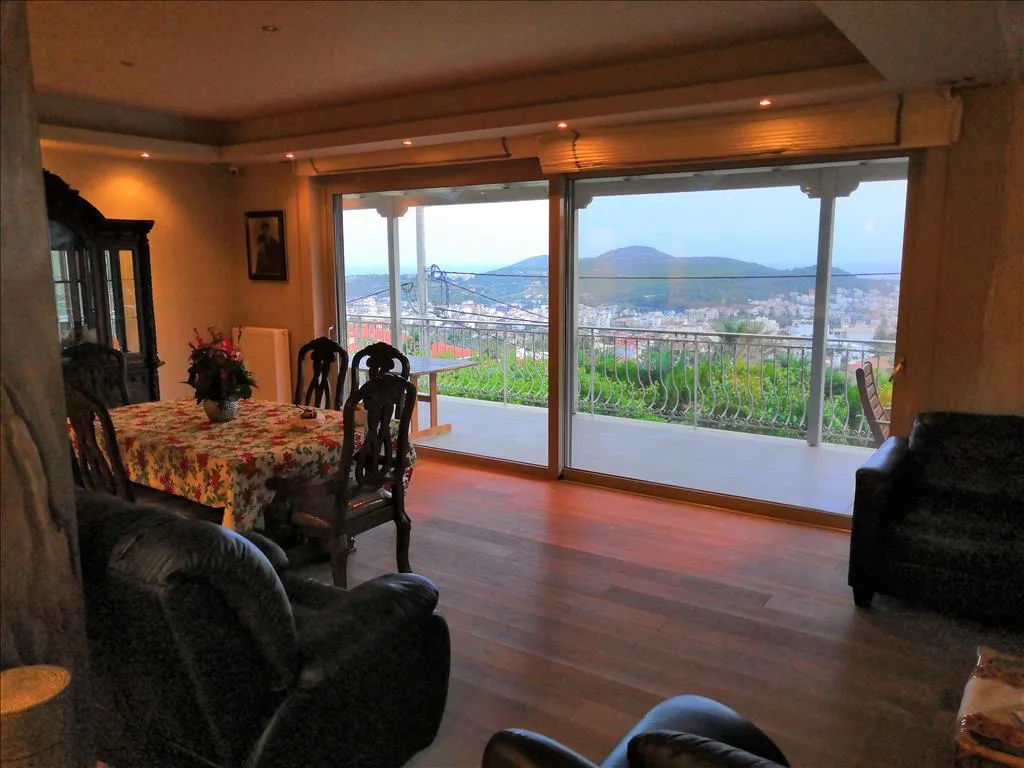 μονοκατοικία προς πώληση 250 τ.μ Βούλα Νότια Αθήνας