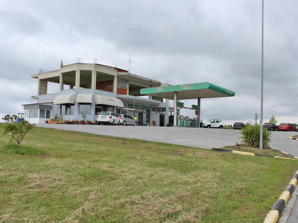 επιχείρηση προς πώληση 400 τ.μ Κολινδρός Νομός Πιερίας