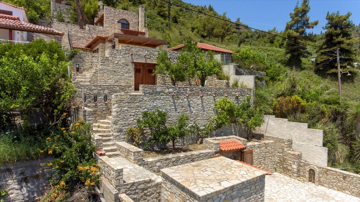 μονοκατοικία προς πώληση 204 τ.μ Κύμη Εύβοια