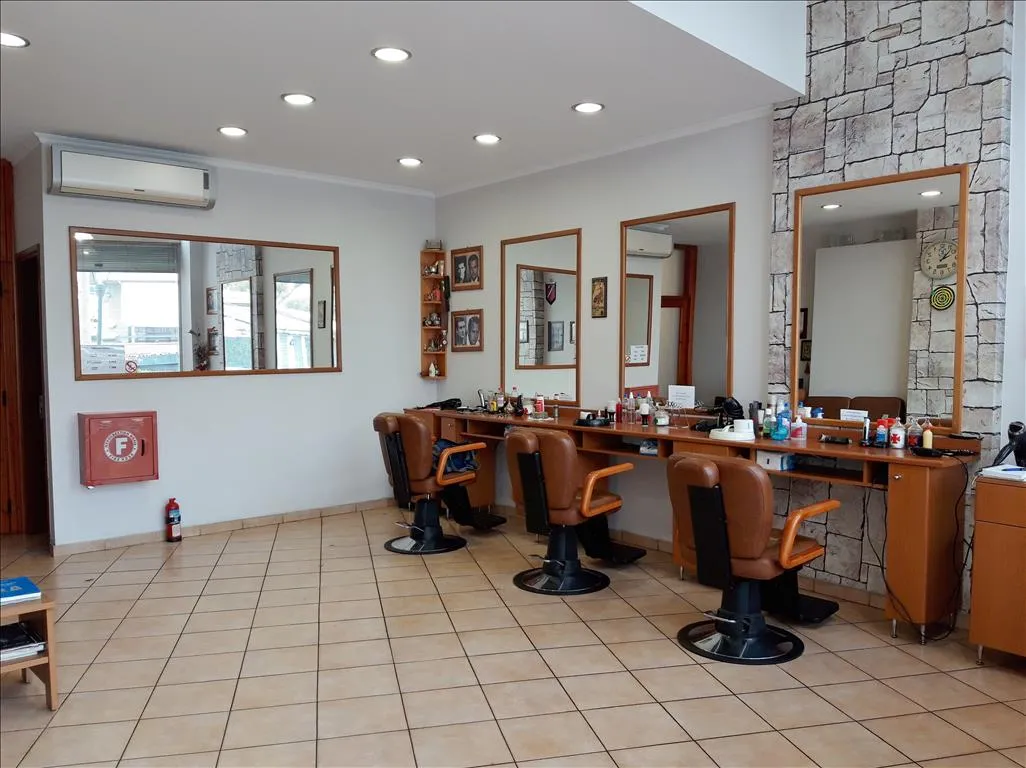 εμπορικό ακίνητο προς πώληση 100 τ.μ Παλαιό Φάληρο Νότια Αθήνας