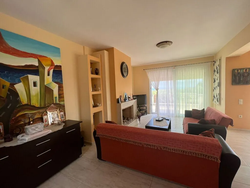 μονοκατοικία προς πώληση 196 τ.μ Ανθηδώνα Εύβοια