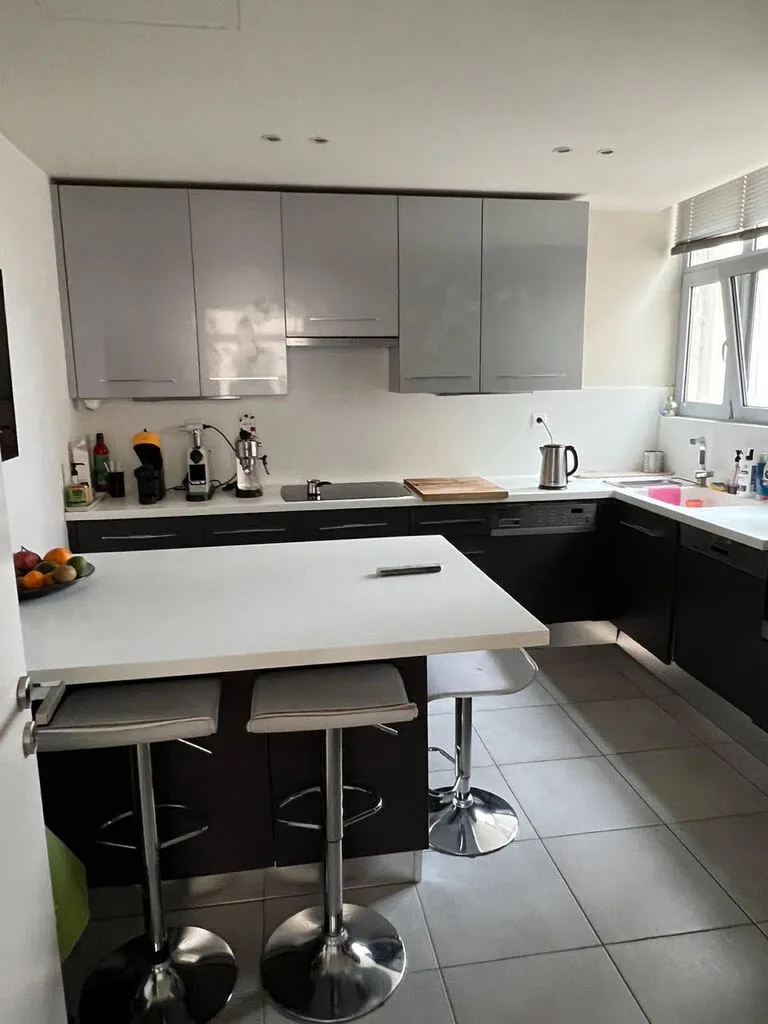 διαμέρισμα προς πώληση 179 τ.μ Βούλα Νότια Αθήνας