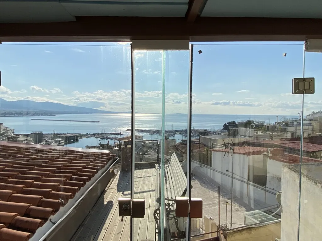 μονοκατοικία προς πώληση 120 τ.μ Καστέλλα - Πασαλιμάνι Πειραιάς