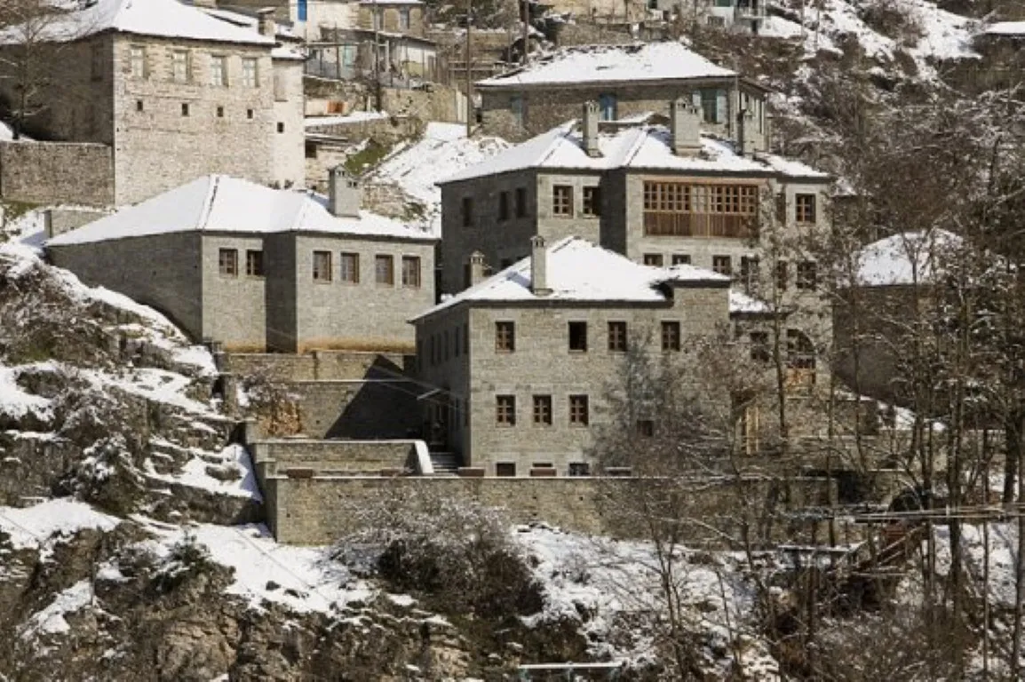 ξενοδοχείο προς πώληση 1000 τ.μ Τύμφη Νομός Ιωαννίνων