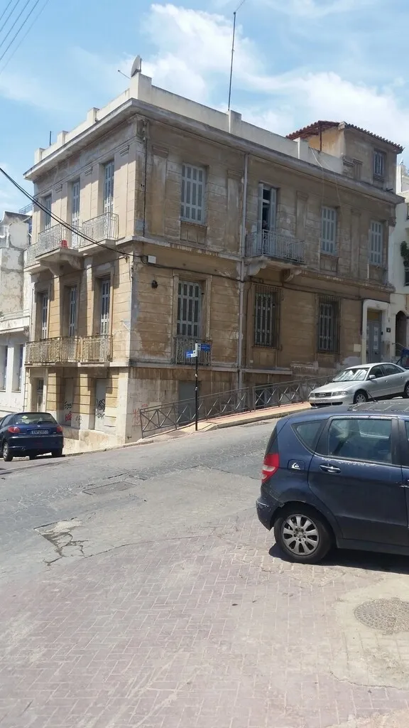 κτίριο προς πώληση 277 τ.μ Καστέλλα - Πασαλιμάνι Πειραιάς