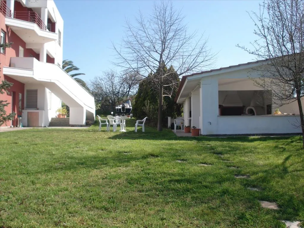 διαμέρισμα προς πώληση 235 τ.μ Μίκρα Προάστια Θεσσαλονίκης