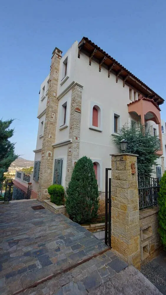 μονοκατοικία προς πώληση 340 τ.μ Μαρκόπουλο Υπόλοιπη Αττικής