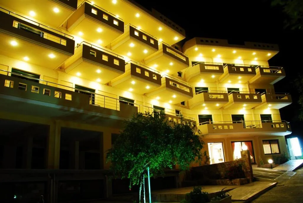 κτίριο προς πώληση 1100 τ.μ Αιδηψός Εύβοια