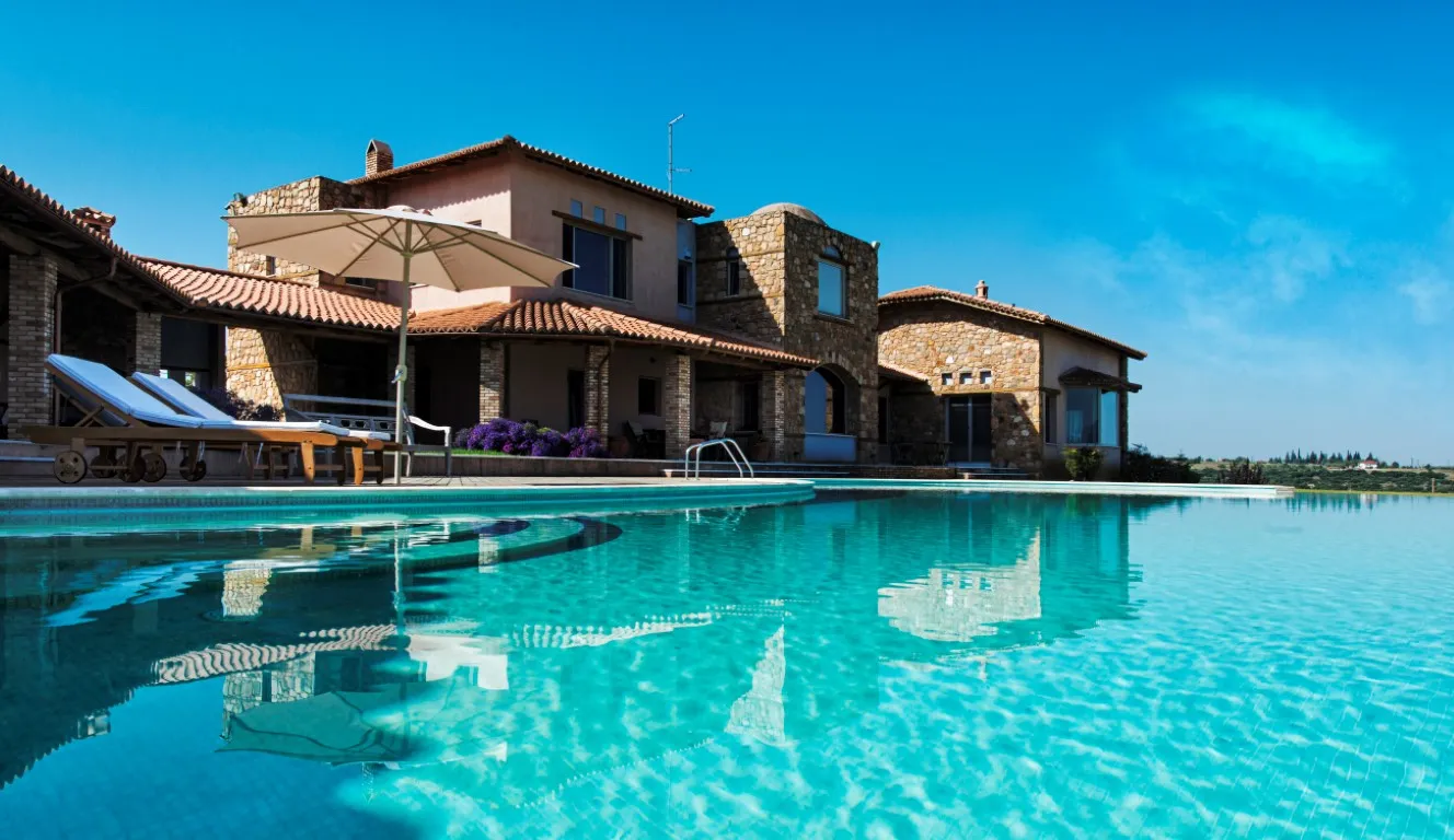 βίλα προς πώληση 1700 τ.μ Μίκρα Προάστια Θεσσαλονίκης