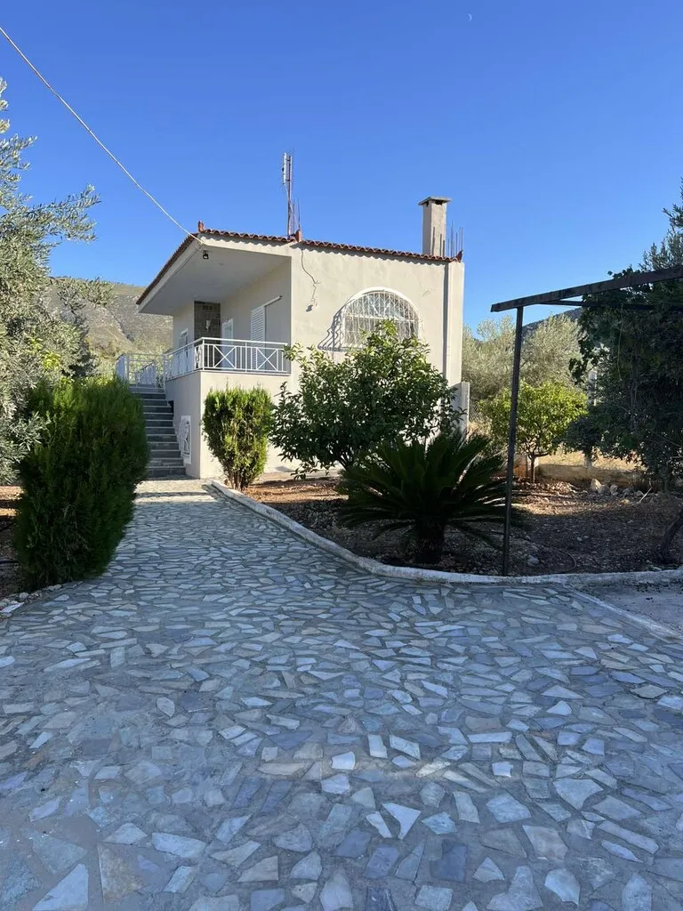 μεζονέτα προς πώληση 114 τ.μ Σαρωνικός Κορινθία