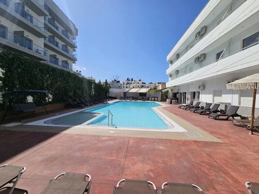 ξενοδοχείο προς πώληση 5200 τ.μ Χερσόνησος Νομός Ηρακλείου