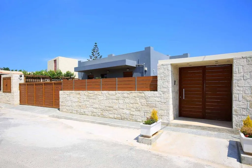 βίλα προς πώληση 400 τ.μ Γούβες Νομός Ηρακλείου