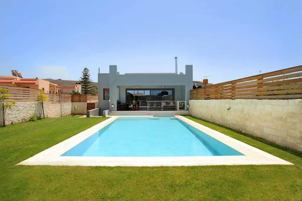 βίλα προς πώληση 400 τ.μ Γούβες Νομός Ηρακλείου