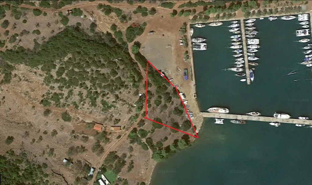 γη προς πώληση 2003 τ.μ Τολοφώνα Φωκίδα