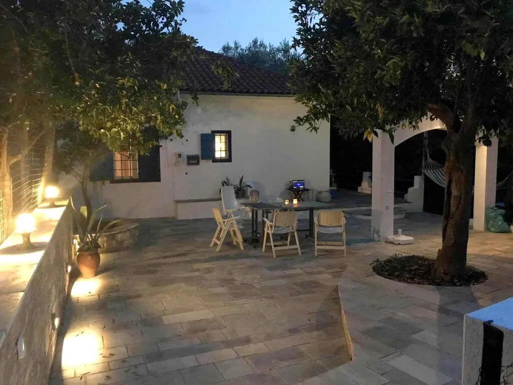 μονοκατοικία προς πώληση 56 τ.μ Αργαλαστή Μαγνησία