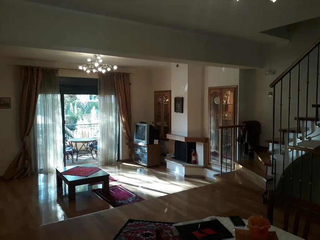 μονοκατοικία προς πώληση 350 τ.μ Σταμάτα Βόρεια Αθήνας