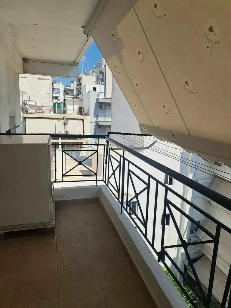 διαμέρισμα προς πώληση 82 τ.μ Πειραϊκή - Χατζηκυριάκειο Πειραιάς