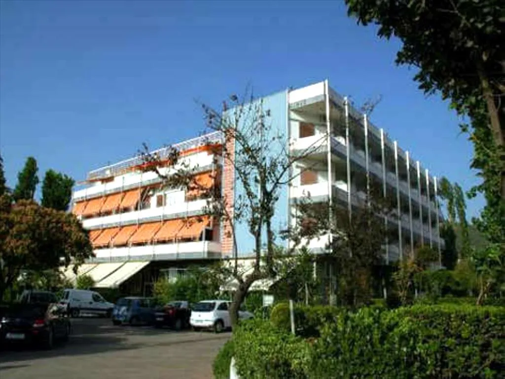 ξενοδοχείο προς πώληση 2762 τ.μ Νέα Αρτάκη Εύβοια