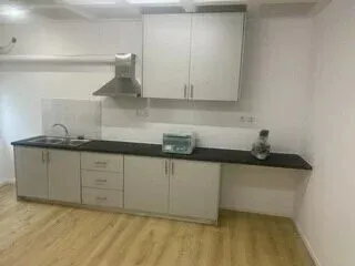 εμπορικό ακίνητο προς πώληση 82 τ.μ Ζωγράφου Κέντρο Αθήνας