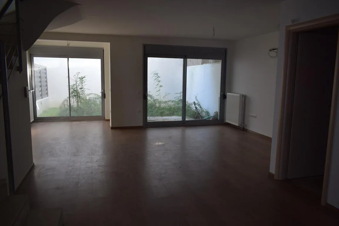 μεζονέτα προς πώληση 200 τ.μ Μίκρα Προάστια Θεσσαλονίκης