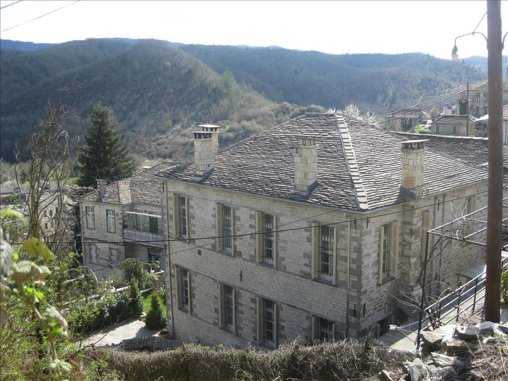 ξενοδοχείο προς πώληση 370 τ.μ Τύμφη Νομός Ιωαννίνων