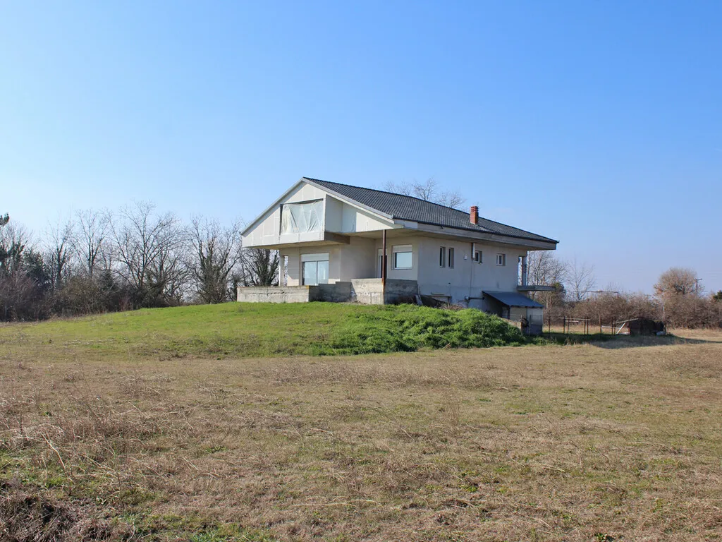 μονοκατοικία προς πώληση 390 τ.μ Παραλία Νομός Πιερίας