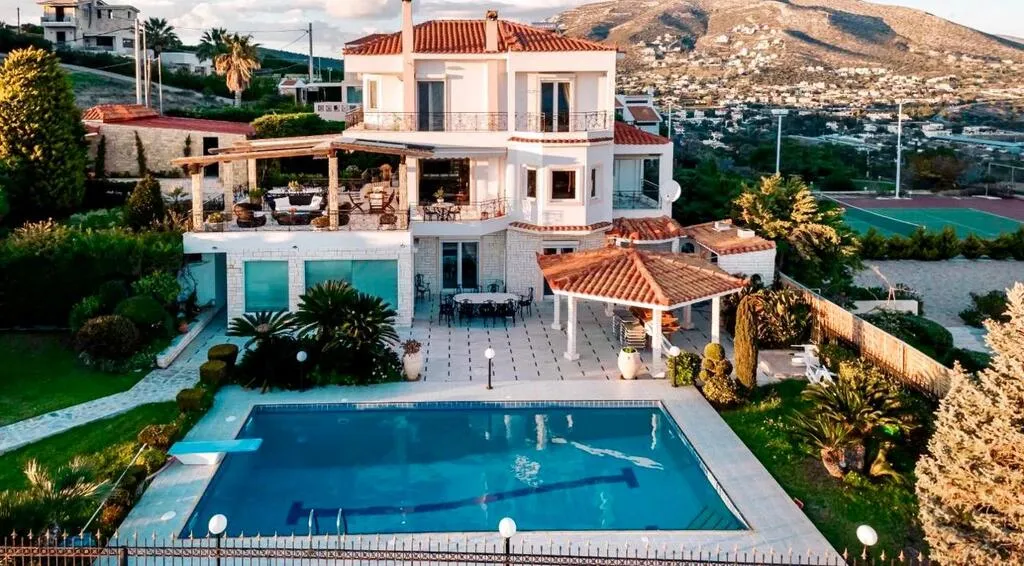 βίλα προς πώληση 350 τ.μ Ανάβυσσος Υπόλοιπη Αττικής