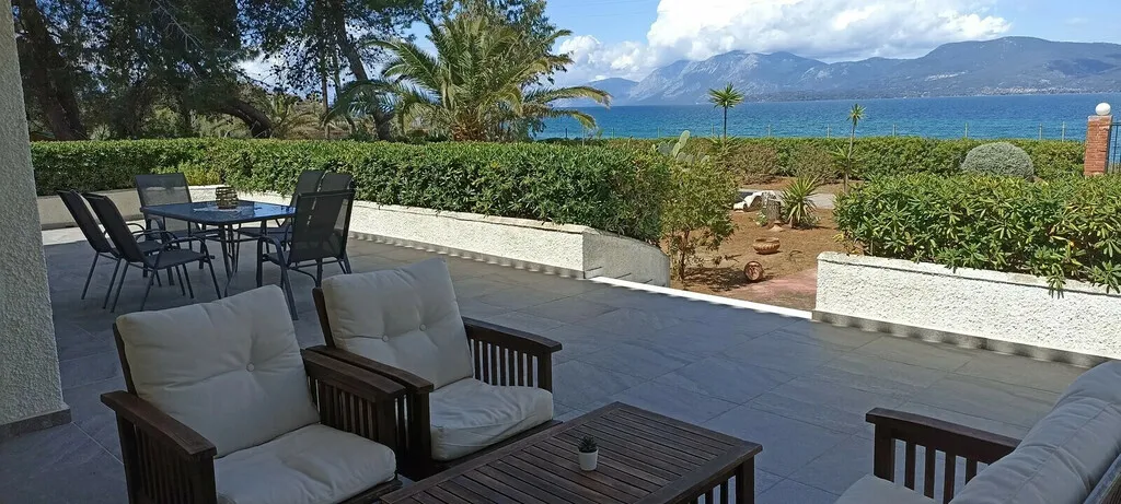 μονοκατοικία προς πώληση 200 τ.μ Ανθηδώνα Εύβοια