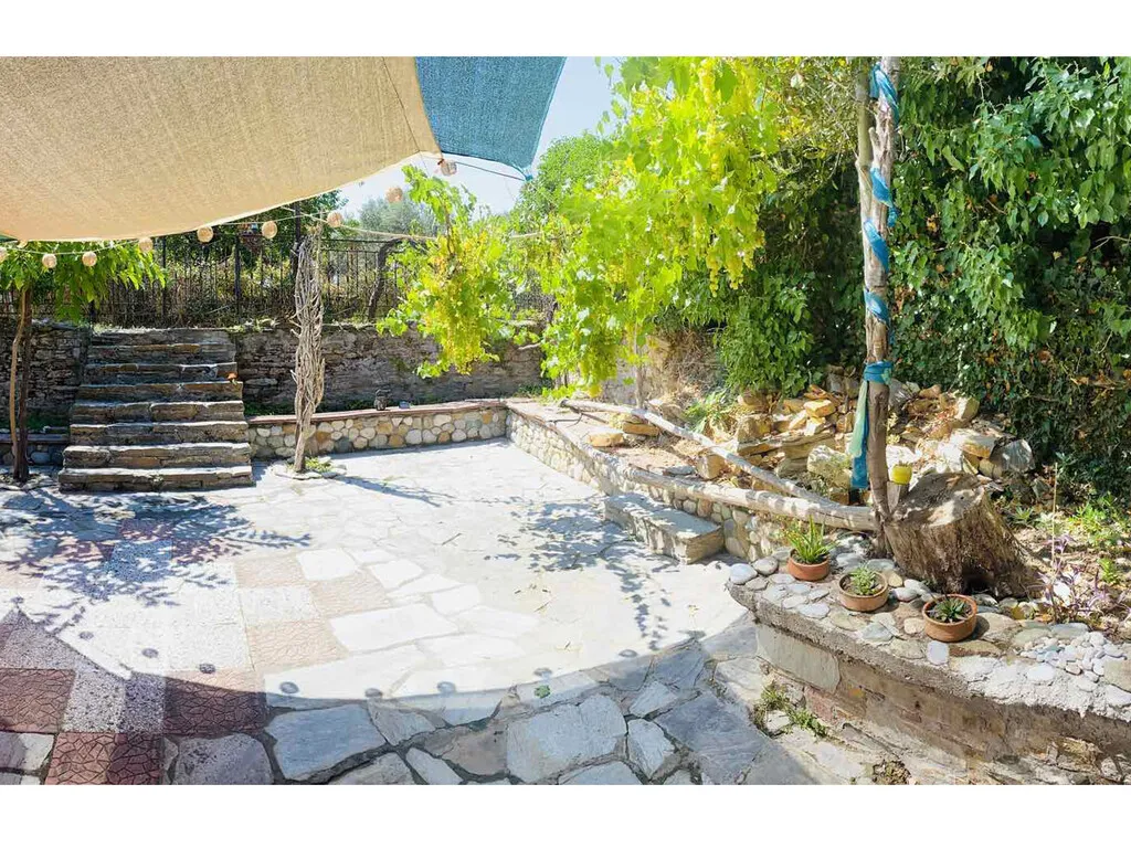 μονοκατοικία προς πώληση 100 τ.μ Αργαλαστή Μαγνησία