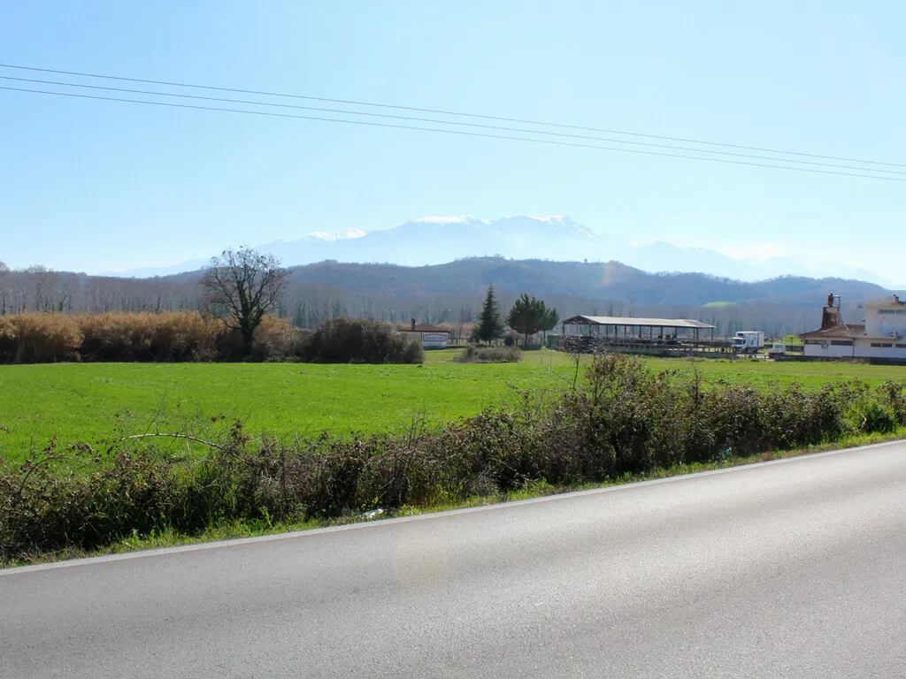 γη προς πώληση 3400 τ.μ Κατερίνη Νομός Πιερίας