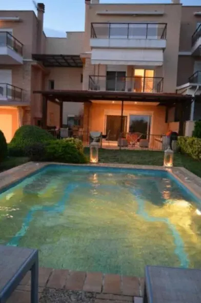 μεζονέτα προς πώληση 160 τ.μ Κασσάνδρα Χαλκιδική