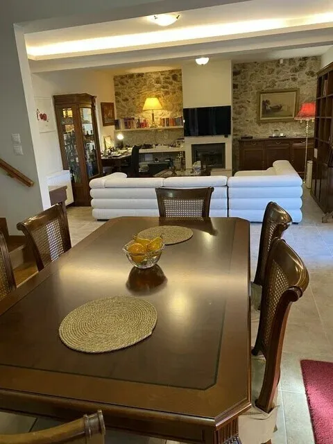 μεζονέτα προς πώληση 180 τ.μ Φαρίδα Λακωνία