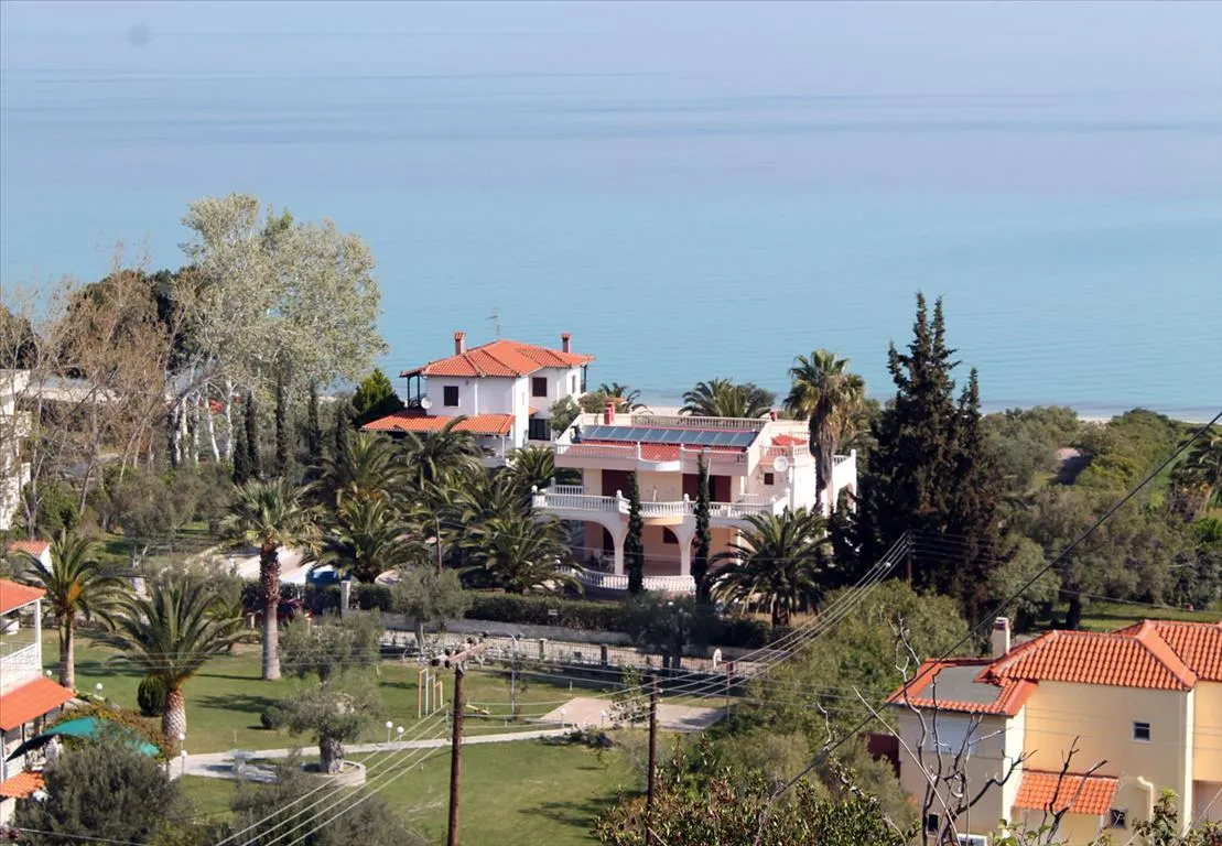 βίλα προς πώληση 300 τ.μ Κασσάνδρα Χαλκιδική