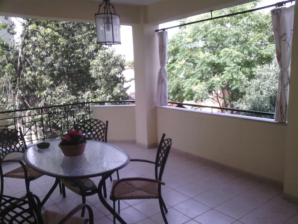 μονοκατοικία προς πώληση 300 τ.μ Καλύβια Θορικού Υπόλοιπη Αττικής