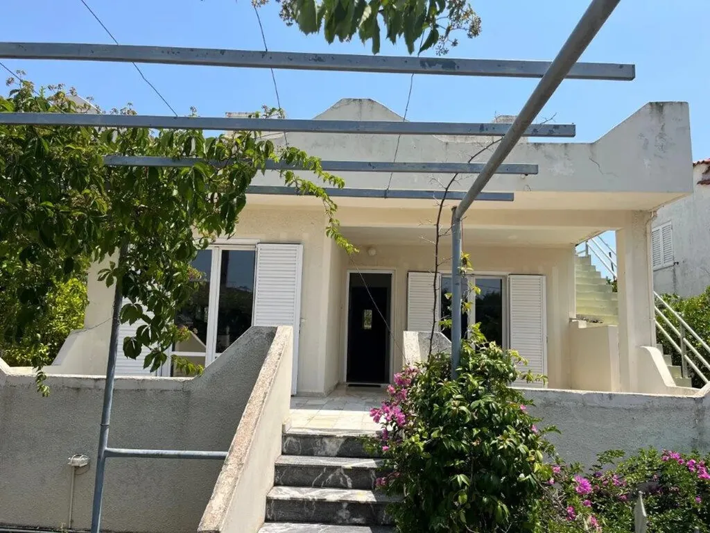 μονοκατοικία προς πώληση 120 τ.μ Ερέτρια Εύβοια