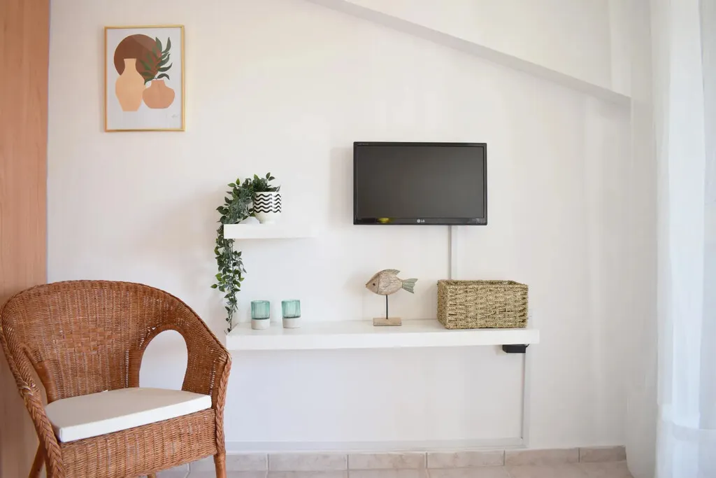 διώροφη κατοικία προς πώληση 43 τ.μ Κασσάνδρα Χαλκιδική